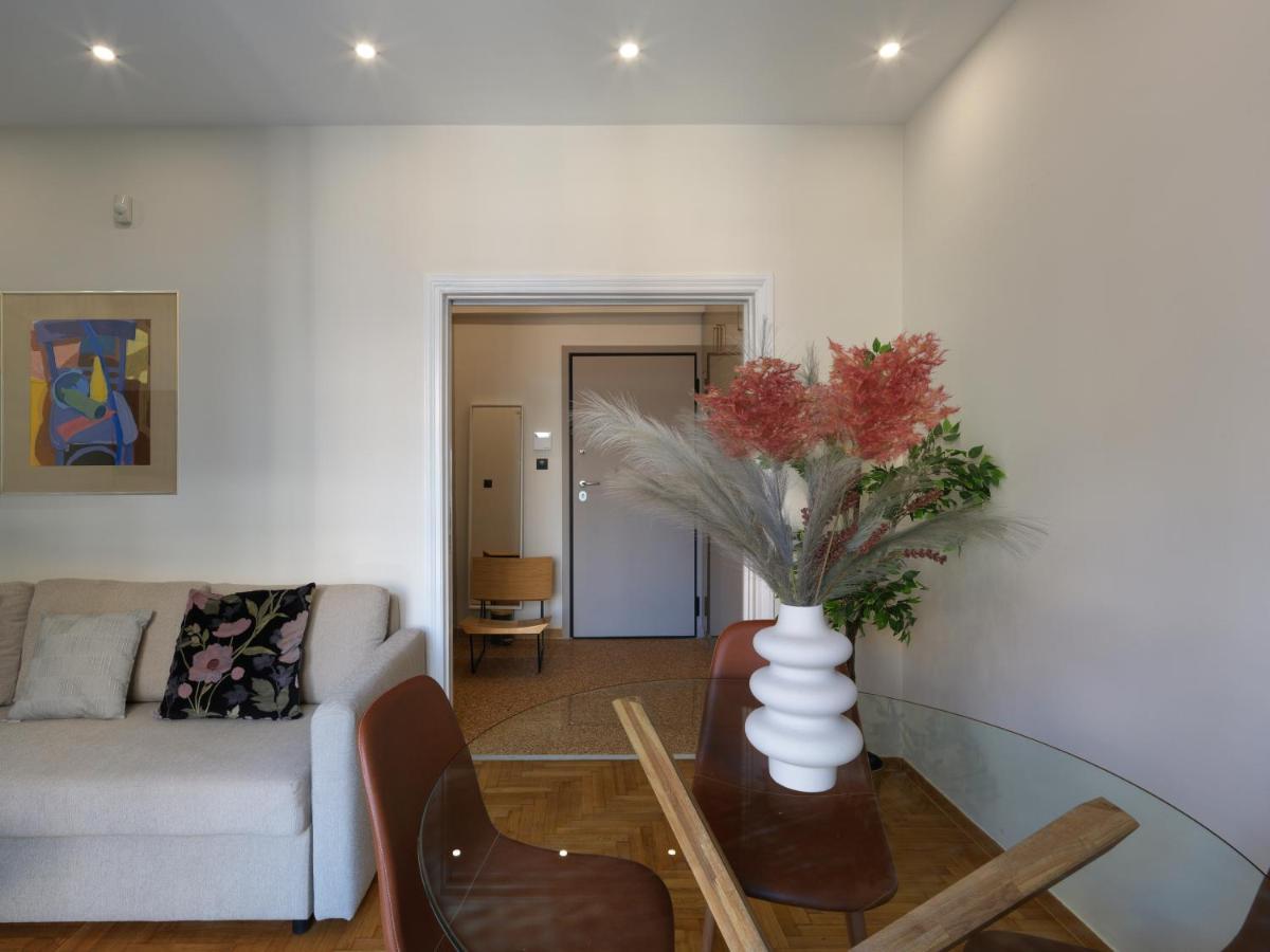 Metro Fix Apartment Athen Eksteriør bilde